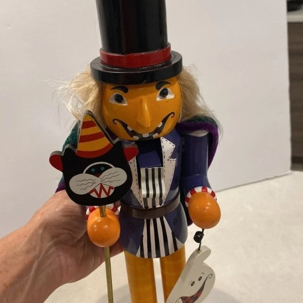 Very Rare Bombay Halloween Wooden Pumpkin 🎃 Nutcracker 15” Tall 5” Wide